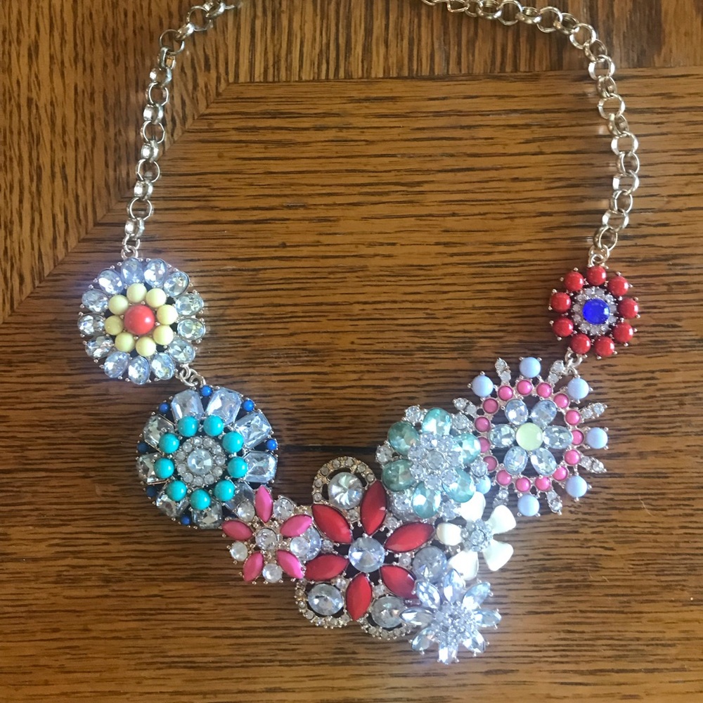 Floral necklace